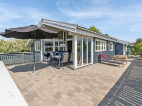 Holiday Home Bajram - 900m from the sea by Interhome, Bogø By